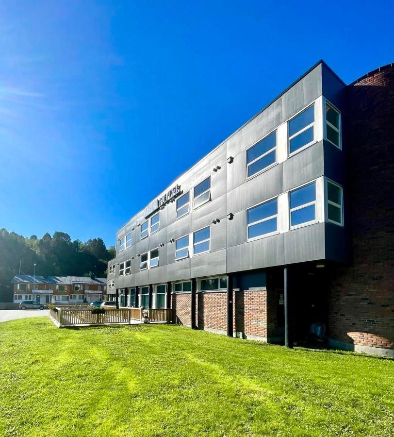 Marina Hotel Lofoten Svolvaer Exterior photo